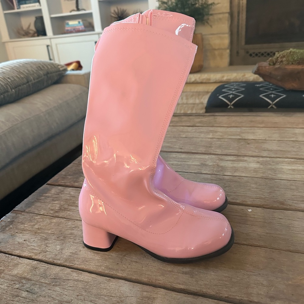 Pink Patent Leather Boots (Youth XlL 4/5)